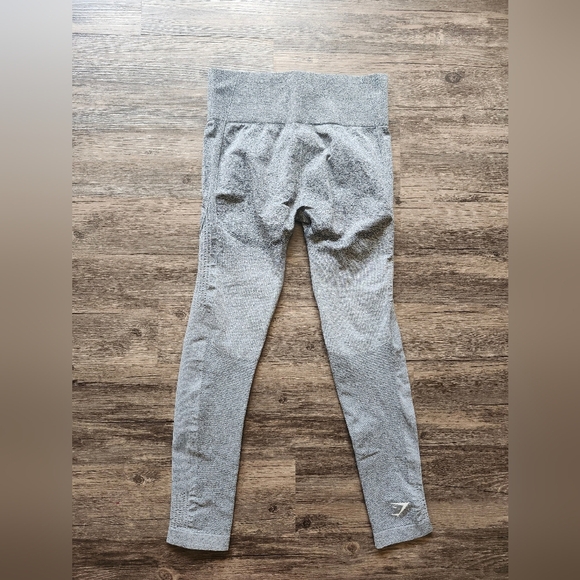 Gymshark Heather Gray Compression Athletic Leggings - Picture 3 of 5